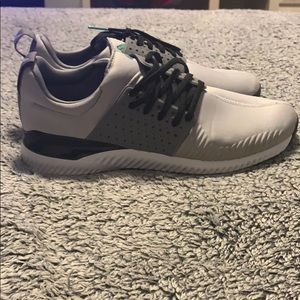 Addias Bounce Spikeless Golf Shoes 10.5